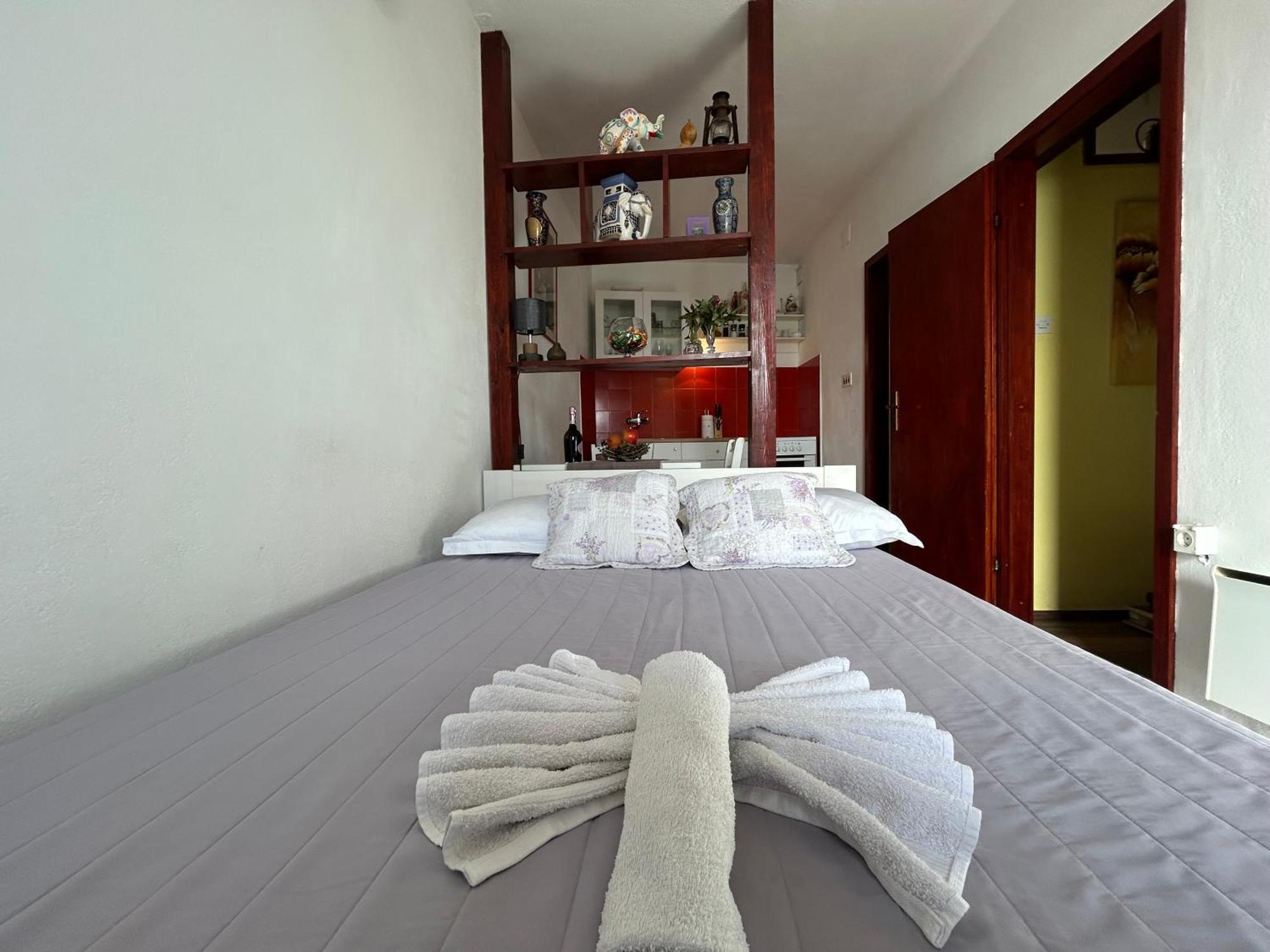Seafront Studio Apartment+Balcony Podgora Exterior foto